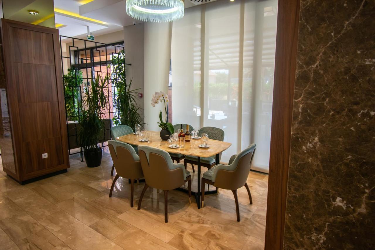 Hotel Hills Ulcinj Bagian luar foto
