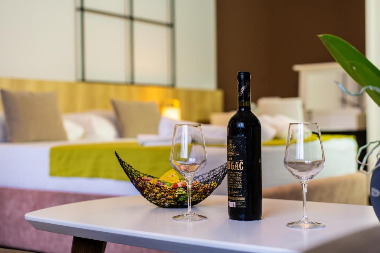 Hotel Hills Ulcinj Bagian luar foto