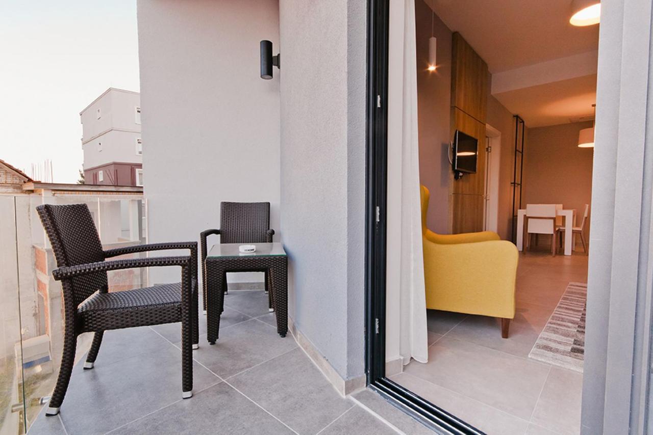Hotel Hills Ulcinj Bagian luar foto