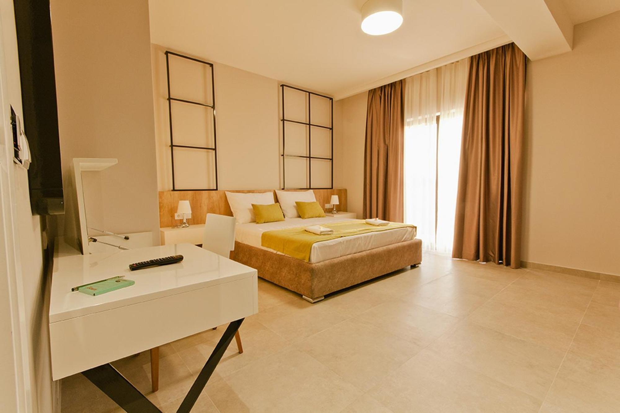 Hotel Hills Ulcinj Ruang foto